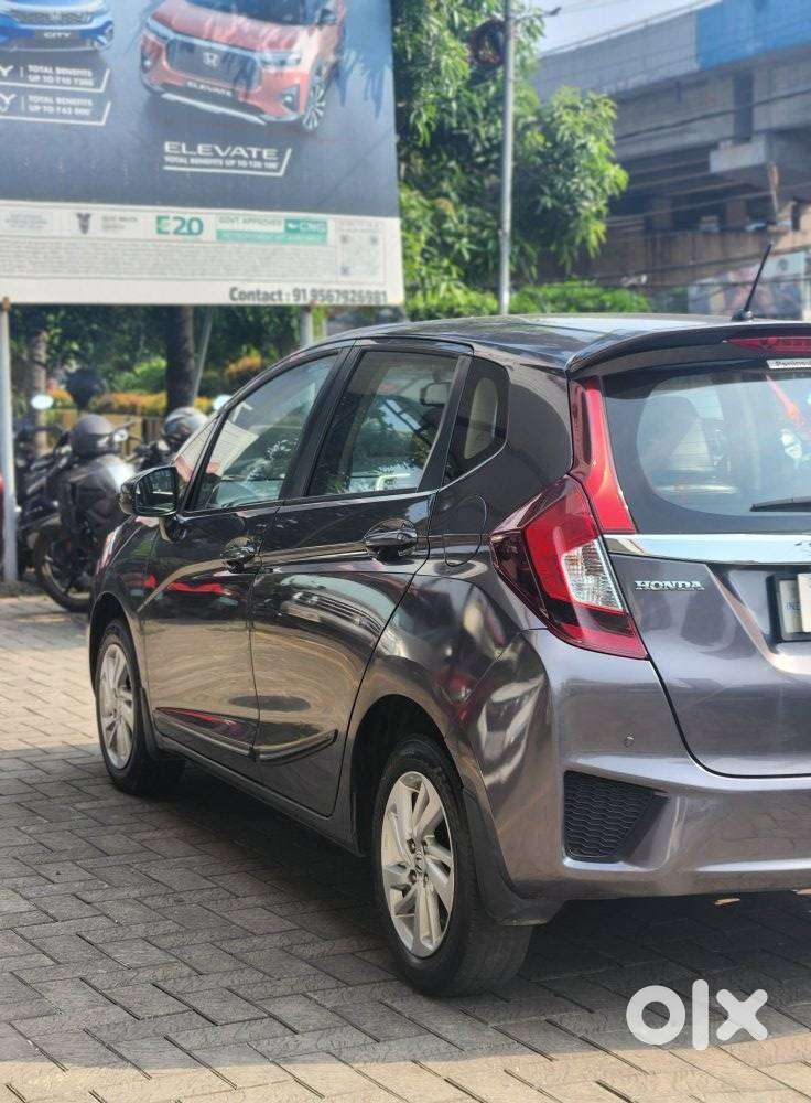 Honda Jazz V Automatic, 2017, Petrol