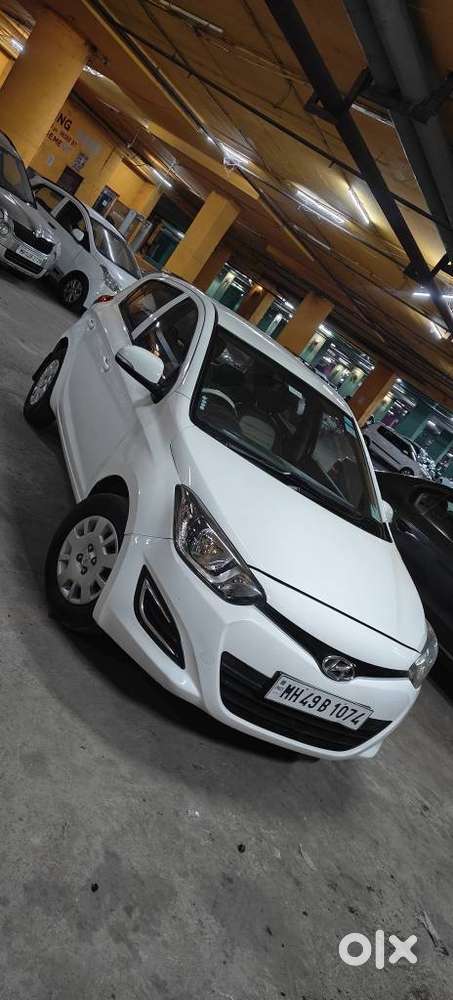 Hyundai I20 Magna 1.2 Vtvt, 2012, Petrol