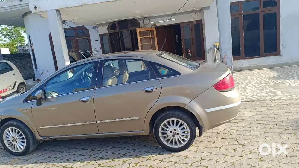 Fiat Linea Classic 2012 Petrol 75000 Km Driven