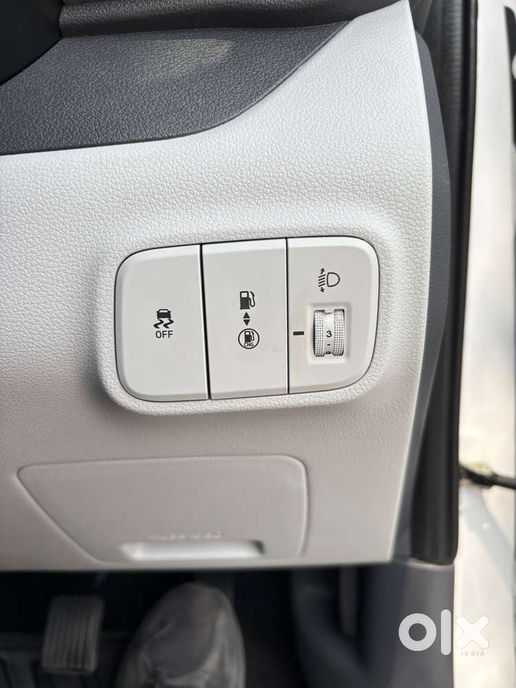 Hyundai Grand I10 Nios Sportz 1.2 Kappa Cng, 2025, Cng & Hybrids