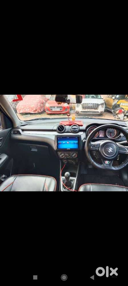 Maruti Suzuki Swift Vxi + Manual, 2022, Petrol