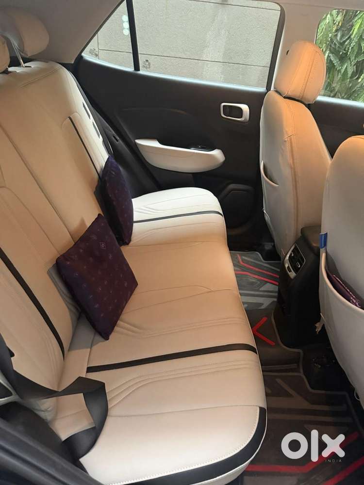 Hyundai Venue 2024 Manual