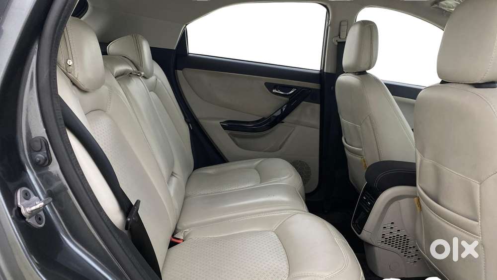 Tata Nexon Xza Plus Diesel Dark Edition, 2023, Diesel