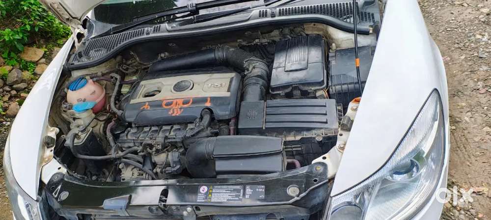 Skoda Laura 2011 Petrol Well Maintained