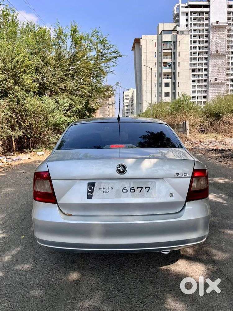 Skoda Rapid 1.5 Elegance Tdi Mt, 2012, Diesel