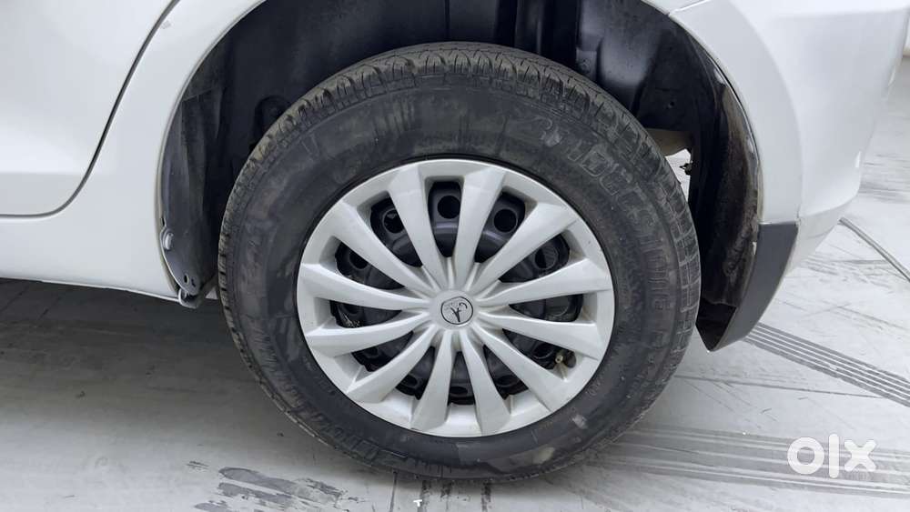 Maruti Suzuki Swift Vvt Vxi, 2015, Petrol