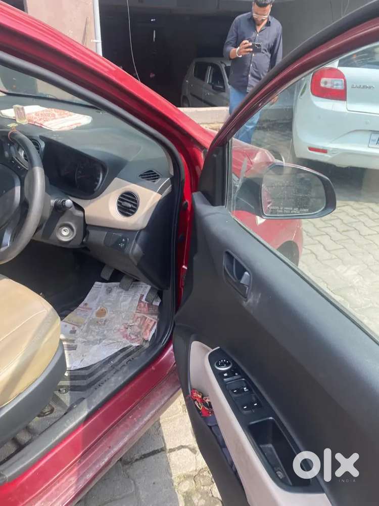 Hyundai Grand I10 2015 Petrol Well Maintained