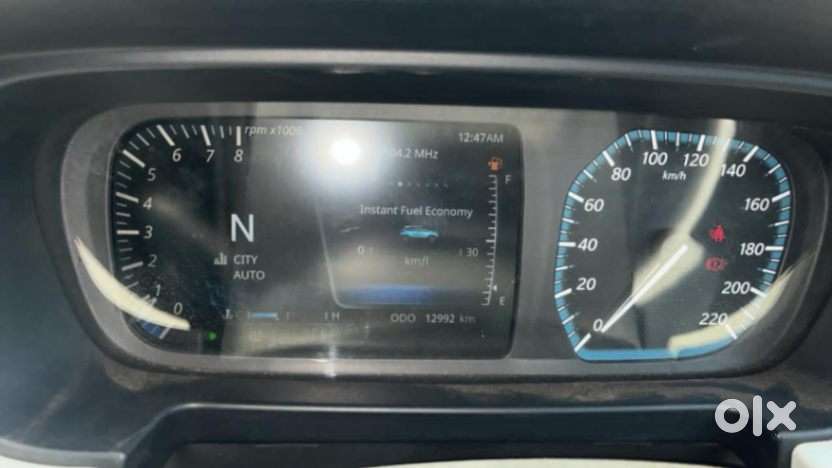 Tata Punch 1.2 Revotron Creative Amt Dual Tone, 2024, Petrol