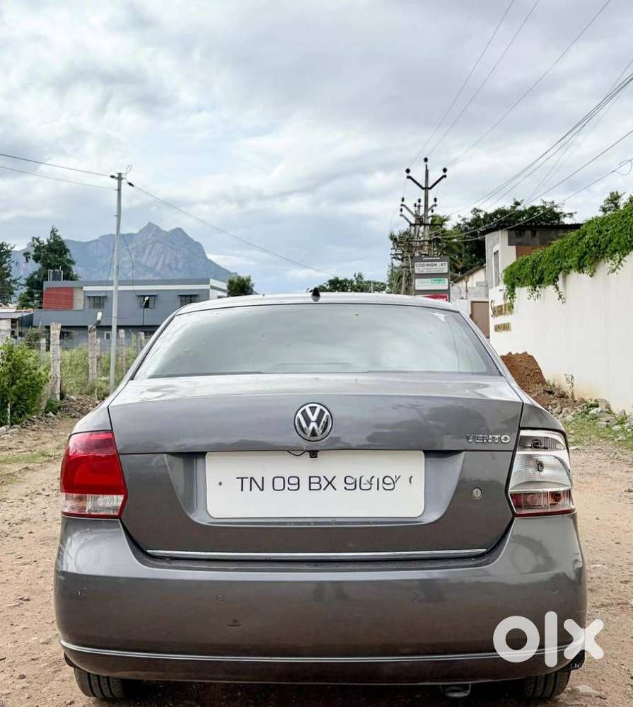 Volkswagen Vento Petrol Highline, 2014, Petrol