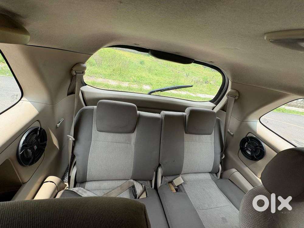 Toyota Innova 2.5 G (diesel) 7 Seater Bs Iv, 2006, Diesel