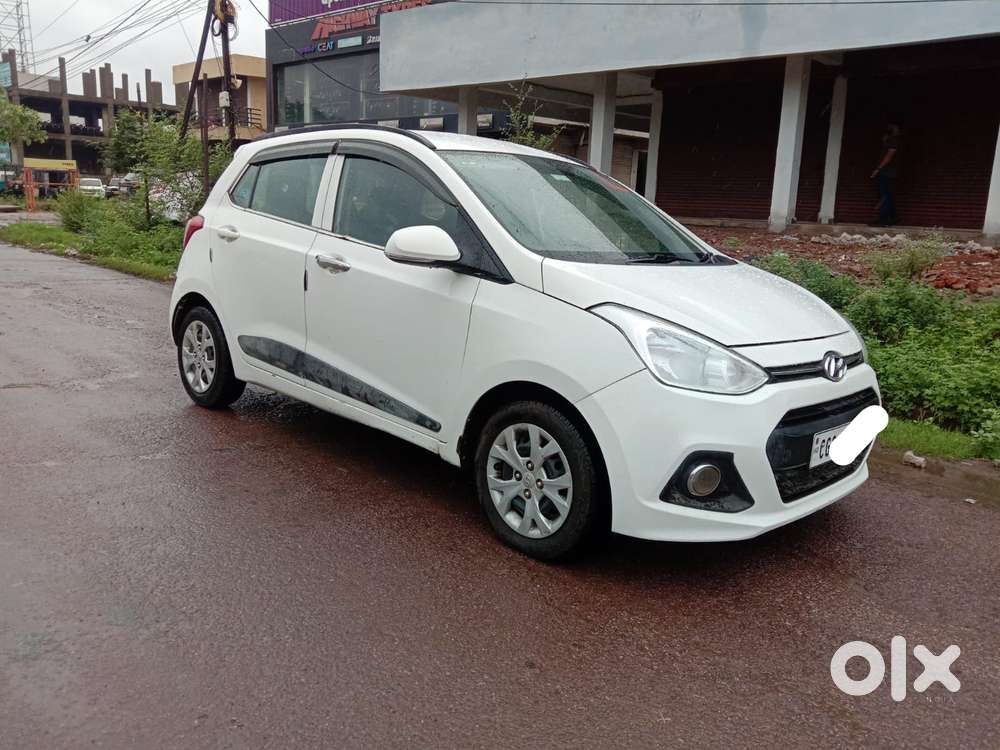 Hyundai Grand I10 Sportz, 2015, Diesel