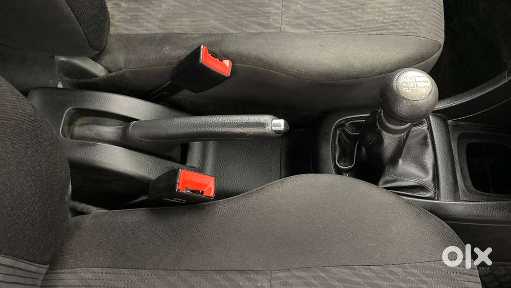 Maruti Suzuki Swift Vxi, 2016, Petrol