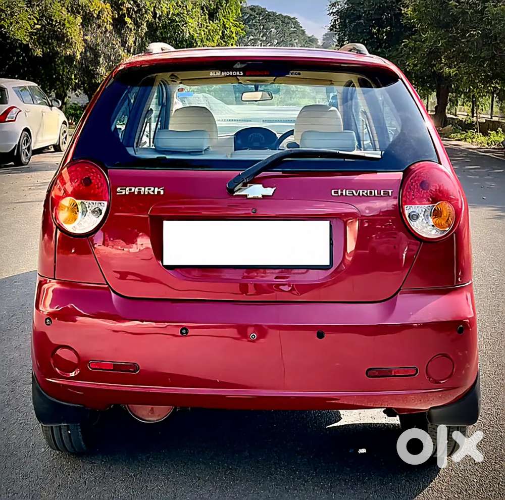 Chevrolet Spark Top End Model 2011