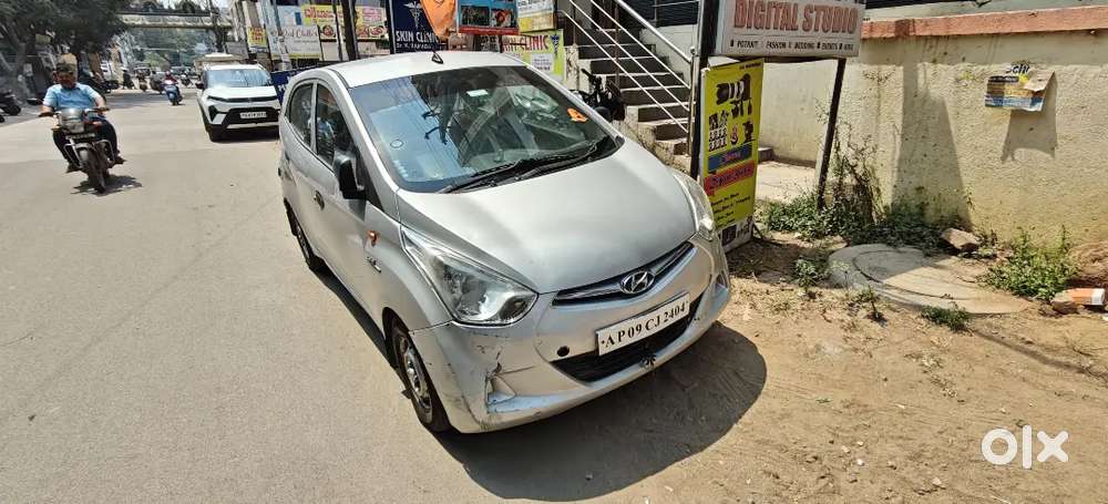 Low Driven Car  Petrol + Lpg  Good Condition