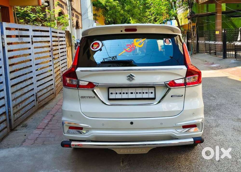 Maruti Suzuki Ertiga Zxi Plus At Shvs, 2023, Petrol