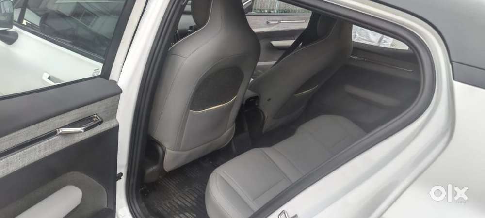 Volvo Ex30 Ultra, 2026, Electric