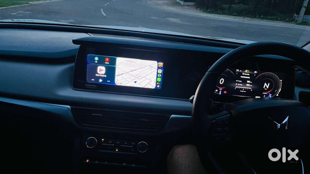 Mahindra Xuv700 Petrol 2022