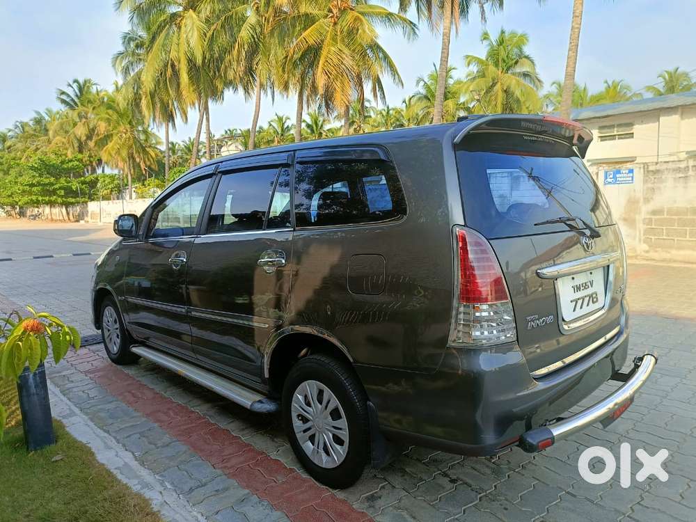 Toyota Innova 2009-2011 2.0 Gx 8 Str, 2010, Diesel