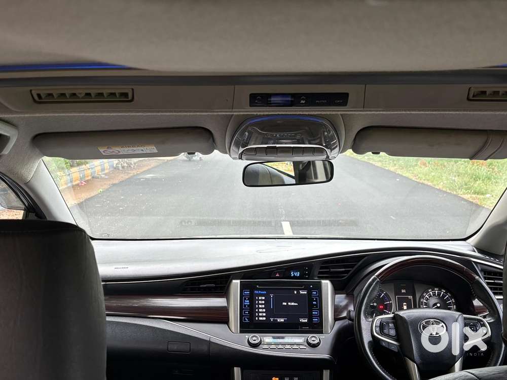 Toyota Innova Crysta 2018 Diesel Manual