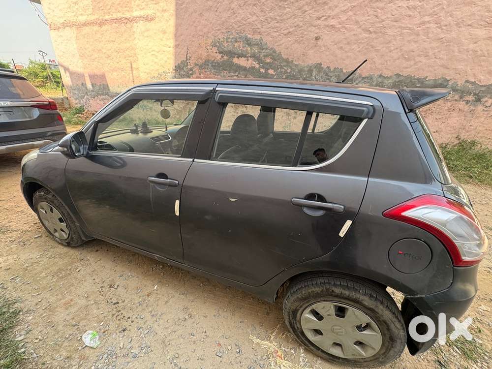 2016 Maruti Suzuki Swift Petrol Manual