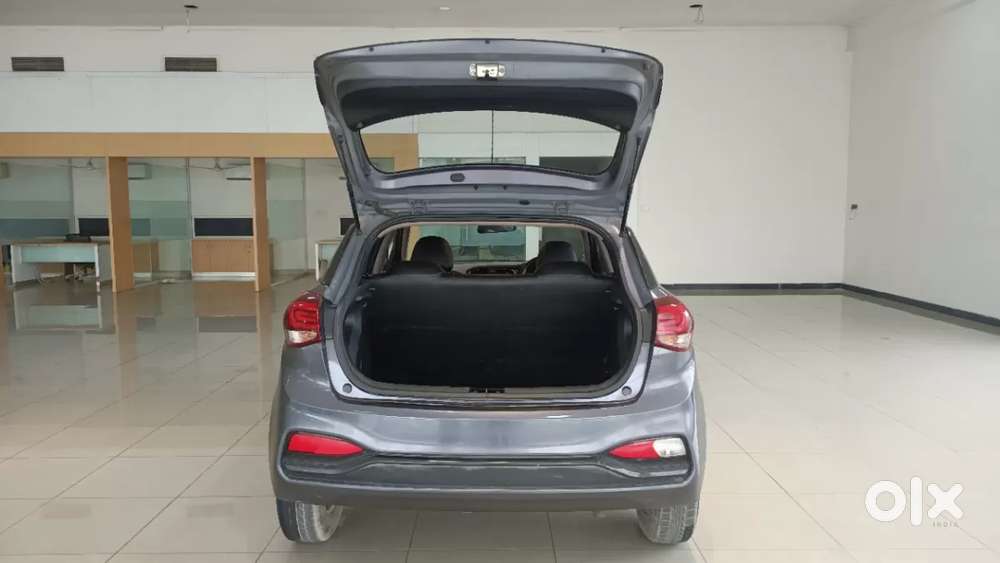 Hyundai Elite I20 [ ] 1.2 Magna Executive, 2018, Petrol