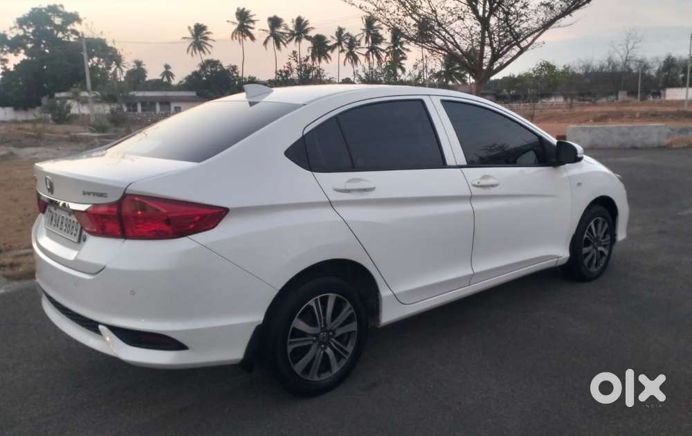 Honda City, 2021, Petrol