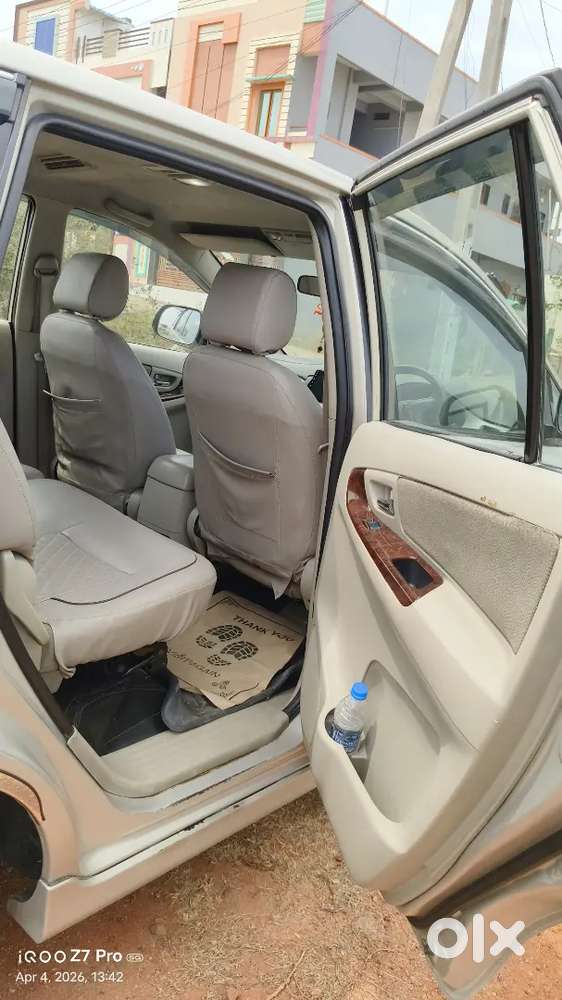 Toyota Innova 2013 Diesel Well Maintained