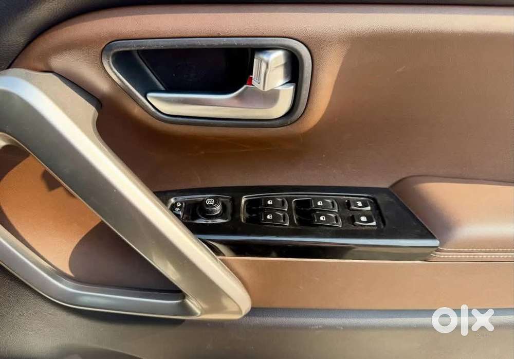 Mahindra Scorpio N Z8 Select Diesel At 2wd 7-seater, 2025, Diesel