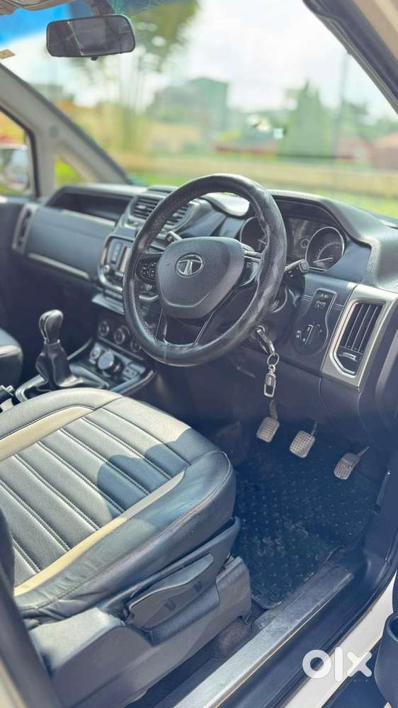 Tata Hexa