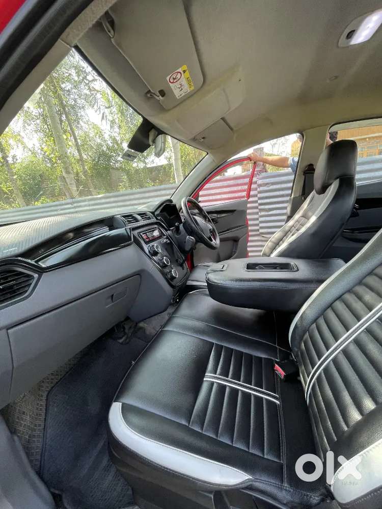 Mahindra Kuv100 Nxt 2018 Model Car
