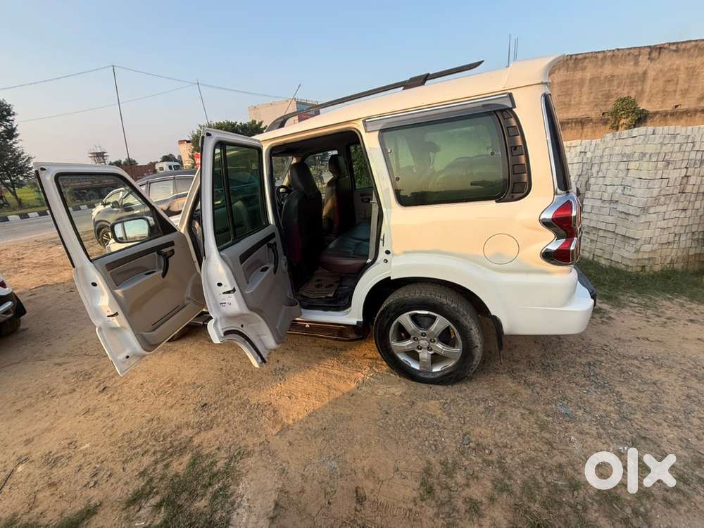 Mahindra Scorpio 2019 S11 Converted  80000 Km Driven