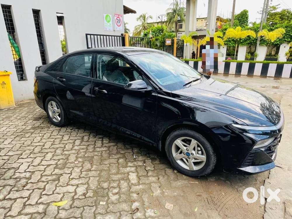 Verna  Petrol For Sale With Sunroof And Alloy 2025 Model