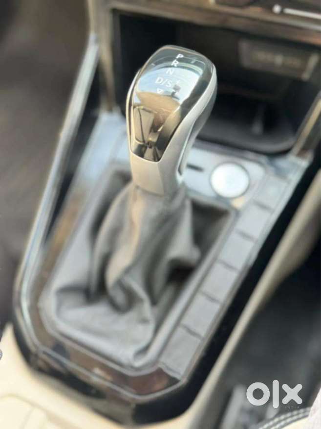 Volkswagen Virtus Highline Plus 1.0 Tsi At, 2025, Petrol