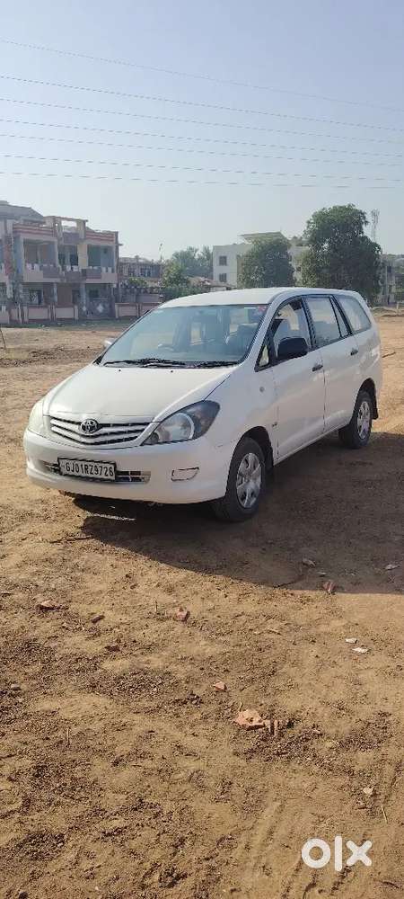 Toyota Innova 2007 Diesel 400000 Km Driven