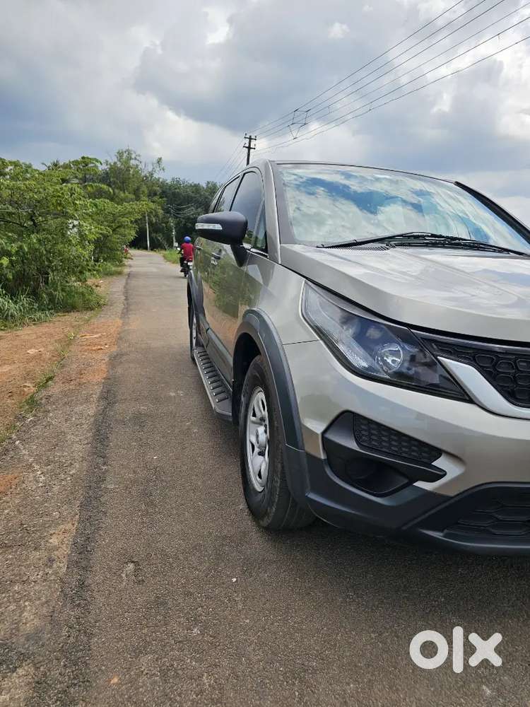 Tata Hexa 2.2 Xe 2019