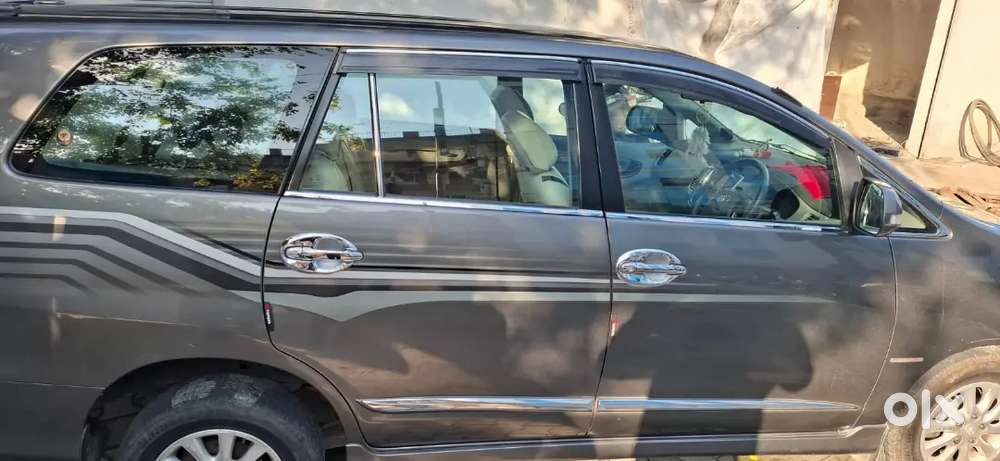 Toyota Innova Diesel Manual 2014 Third Owner