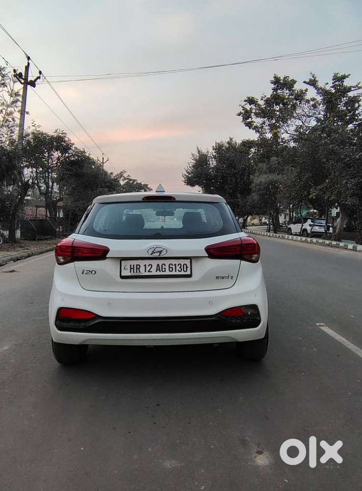 Hyundai I20 Sportz 1.2 Mt, 2018, Petrol