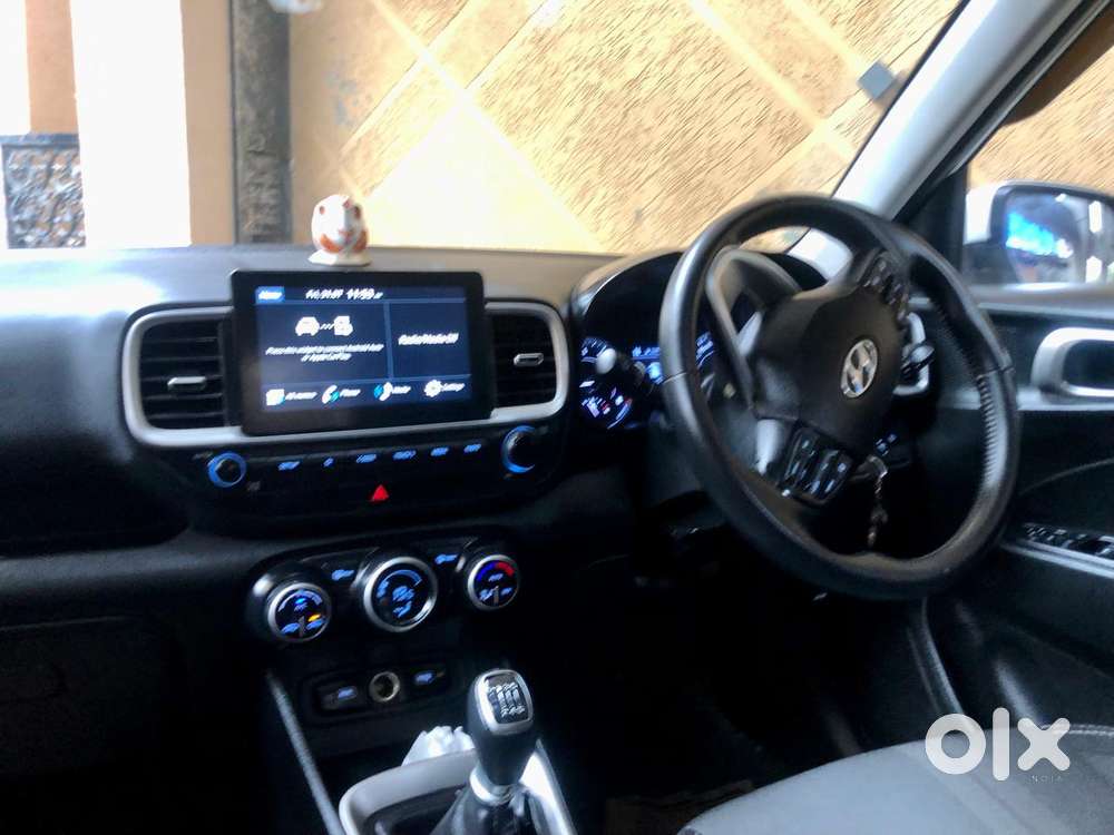 Hyundai Venue 1.0 Sx Turbo Imt, 2022, Petrol