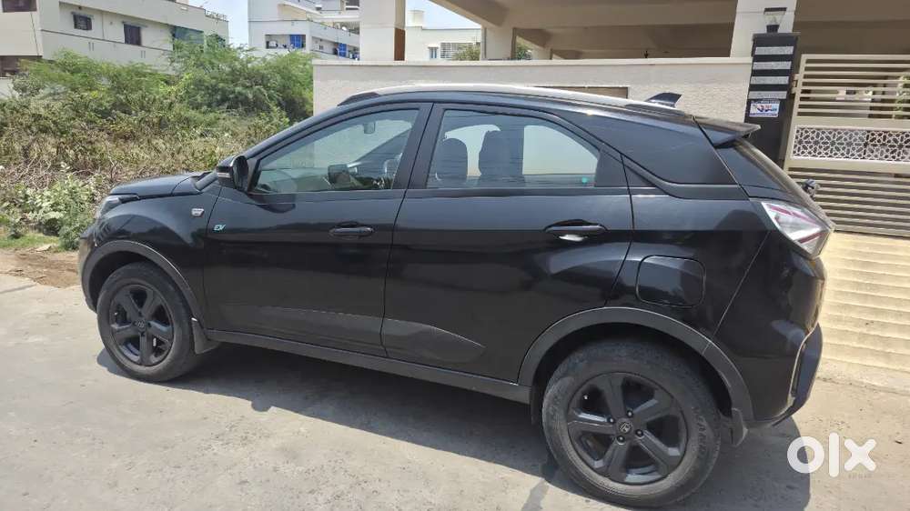 Nexon Ev 2021 Dark Edition