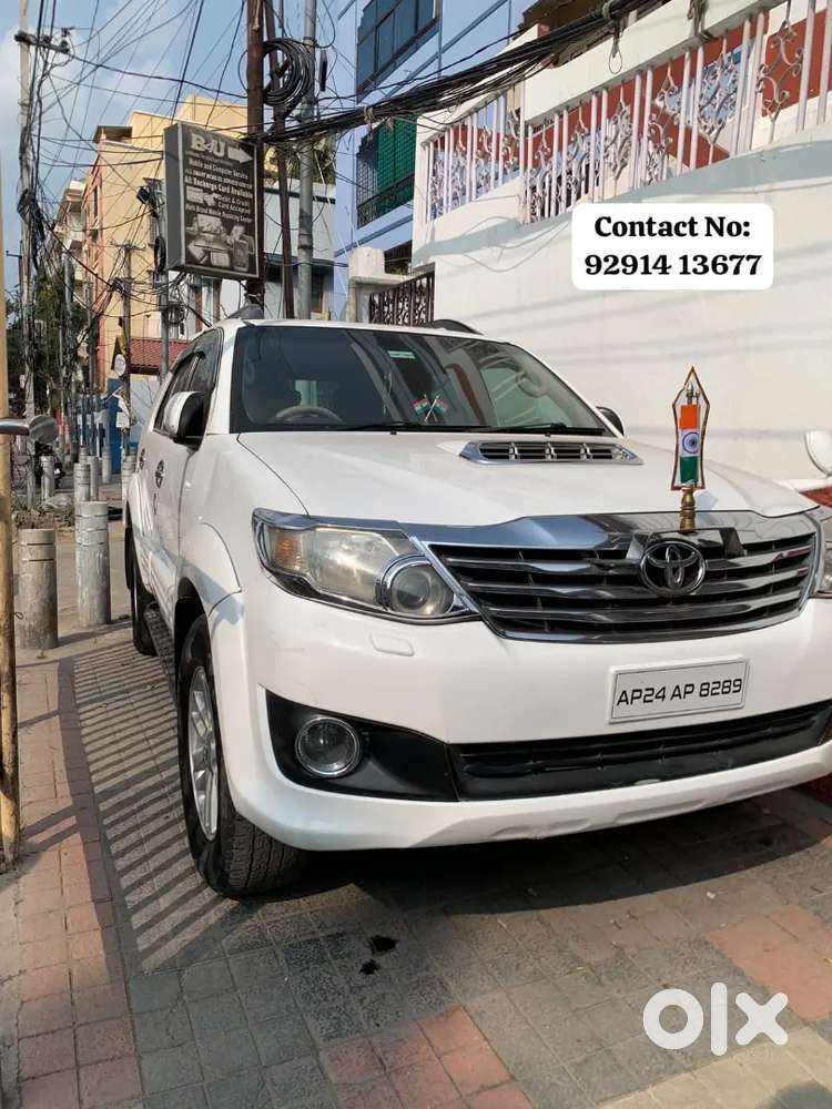 Toyota Fortuner 2012