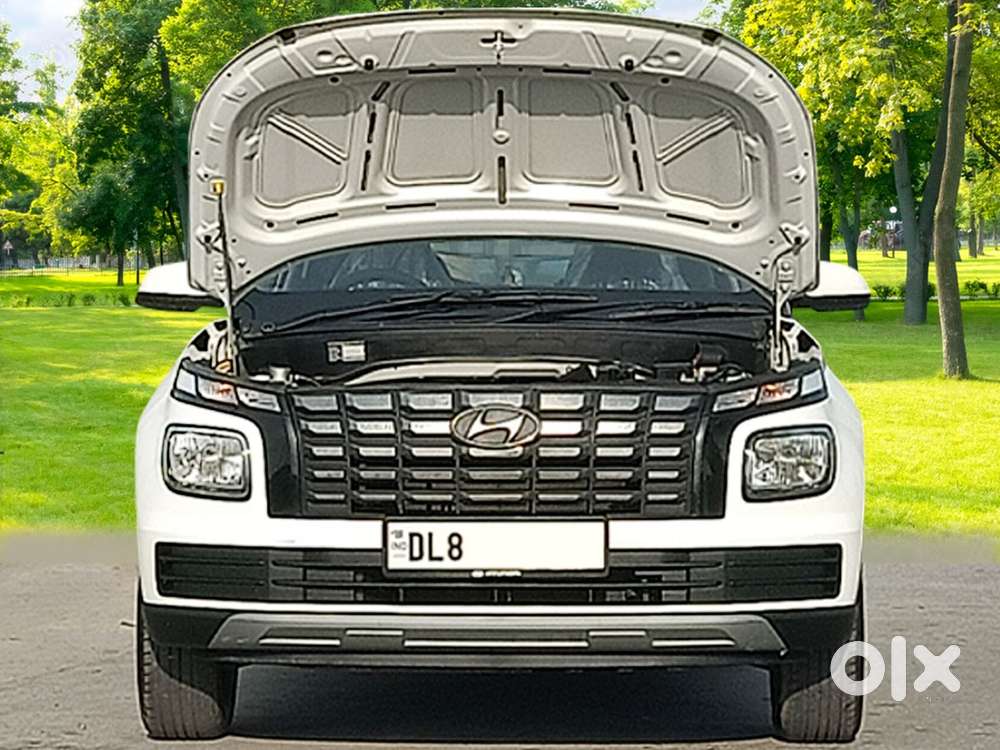 Hyundai Venue E 1.2 Petrol, 2025, Cng & Hybrids