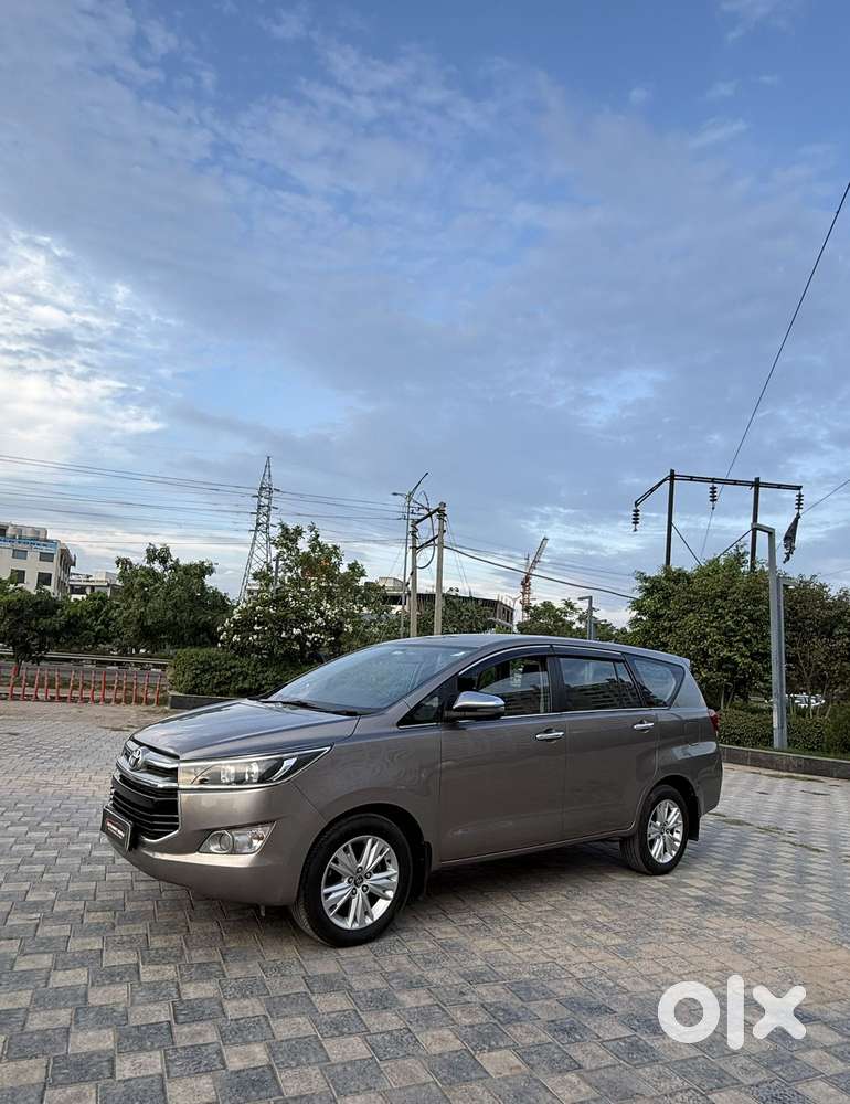 Toyota Innova Crysta 2.8z Automatic, 2018, Diesel