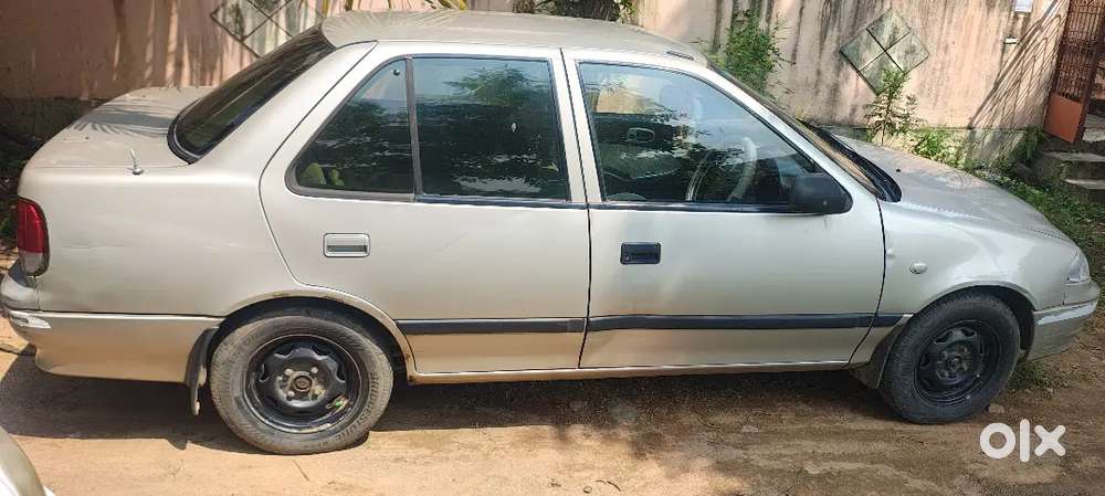 Maruti Suzuki Esteem 2007