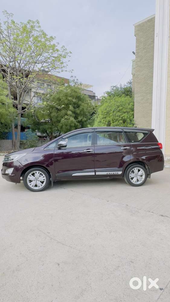 Toyota Innova Crysta 2.8z Automatic, 2019, Diesel