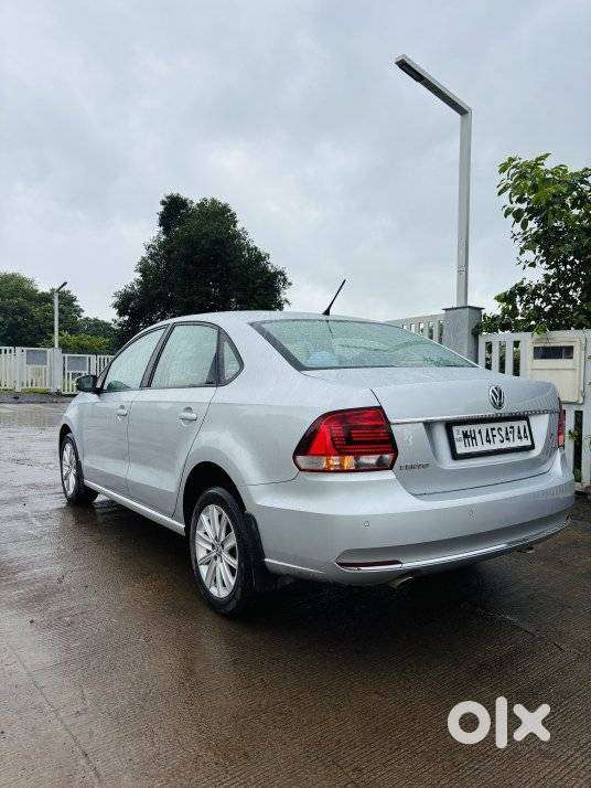 Volkswagen Vento 1.2 Tsi Highline Plus At, 2016, Petrol