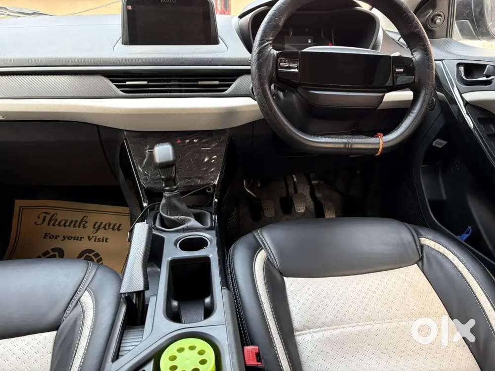 Tata Nexon Petrol Amt 2025