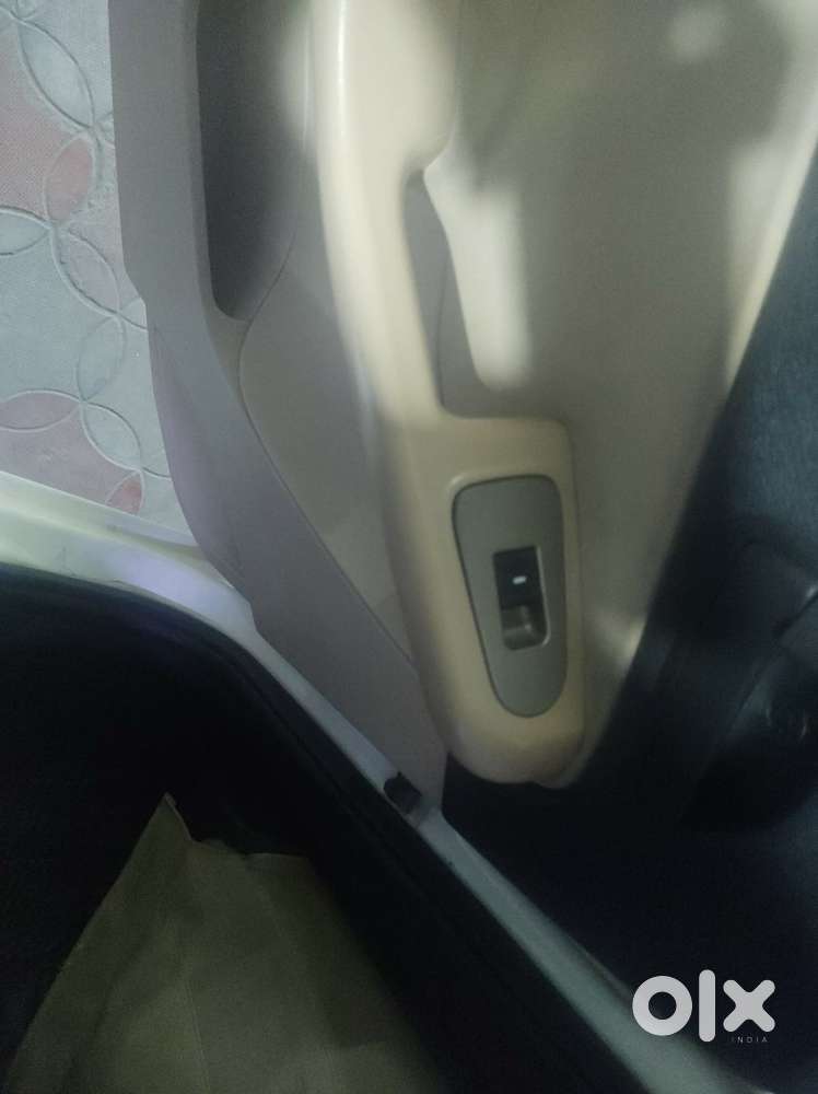 Tata Indica Vista 2008-2013 Aura Plus 1.3 Quadrajet, 2012, Diesel