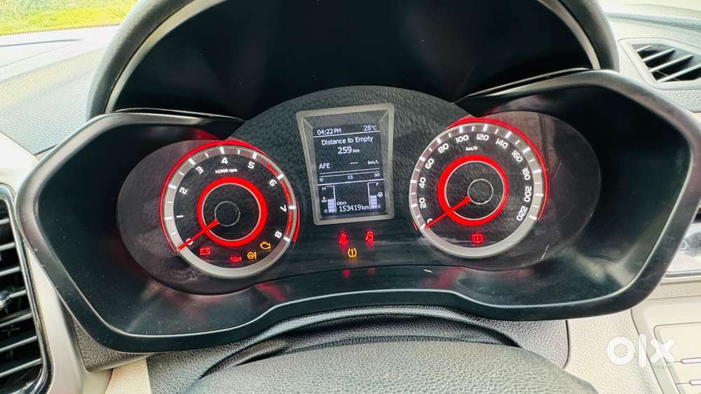 Mahindra Xuv300 Petrol 2021