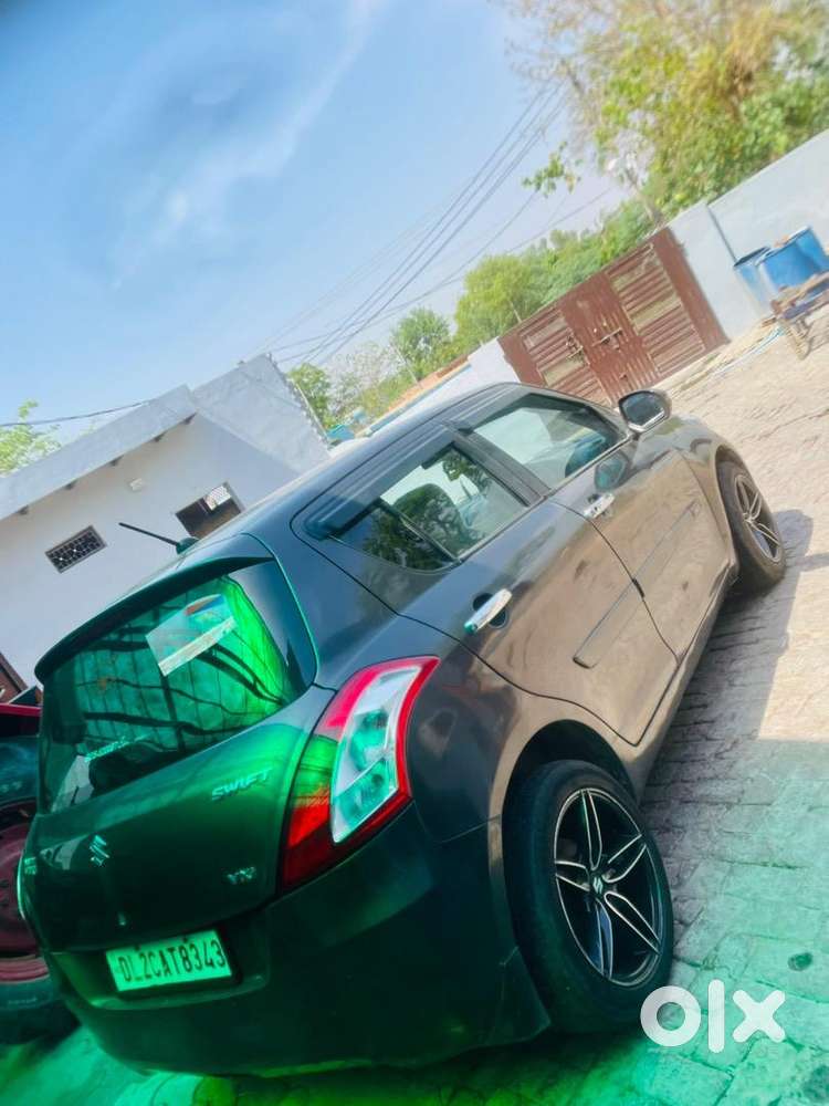 Maruti Suzuki Swift 2015 Cng & Hybrids 82000 Km Driven