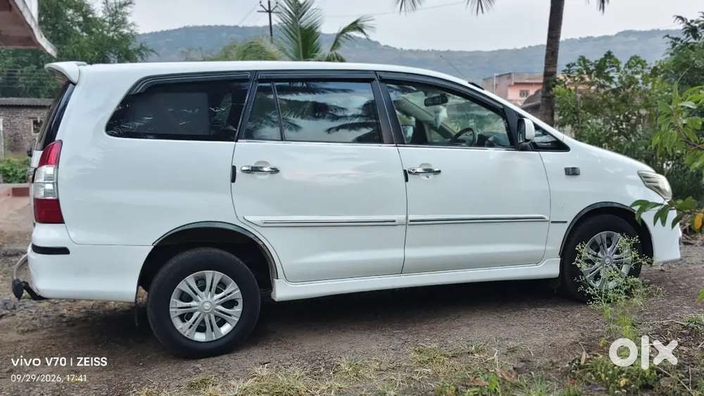 Toyota Innova 2.5 G 2012